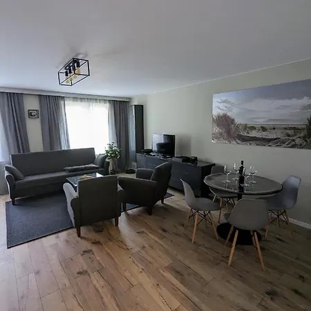 J.a.c.k.e.s. Apartamento Łukęcin